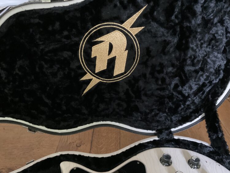Rock n Roll Relics Thunder's Single Cut Polaris Aged White - Image 15
