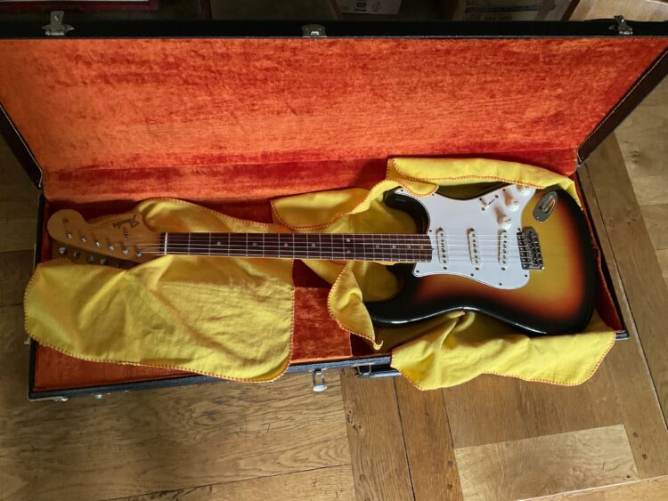 1967 Fender Stratocaster - Image 15