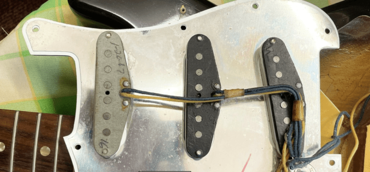 1967 Fender Stratocaster - Image 17