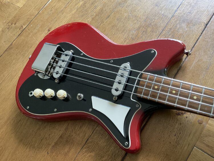 Circa 1960 Burns Sonic Bass - Image 2