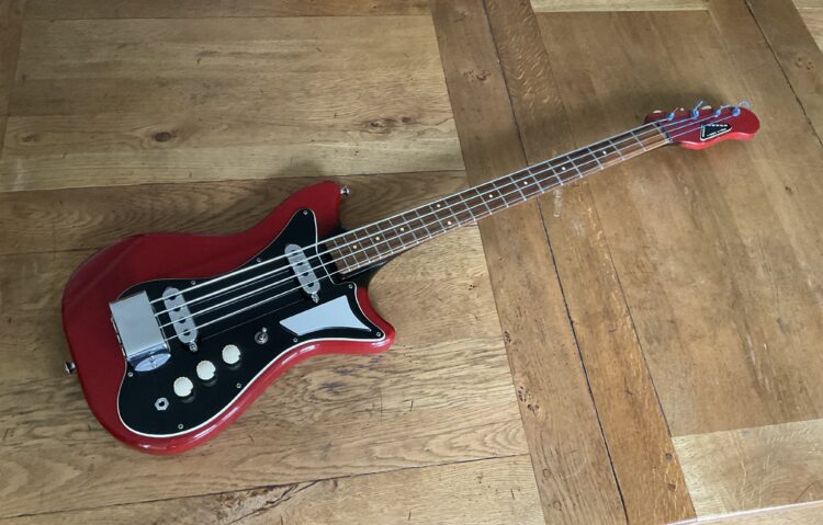 Circa 1960 Burns Sonic Bass
