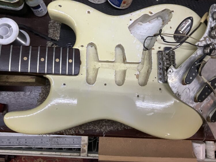 1961 Fender Stratocaster Olympic White - Image 24