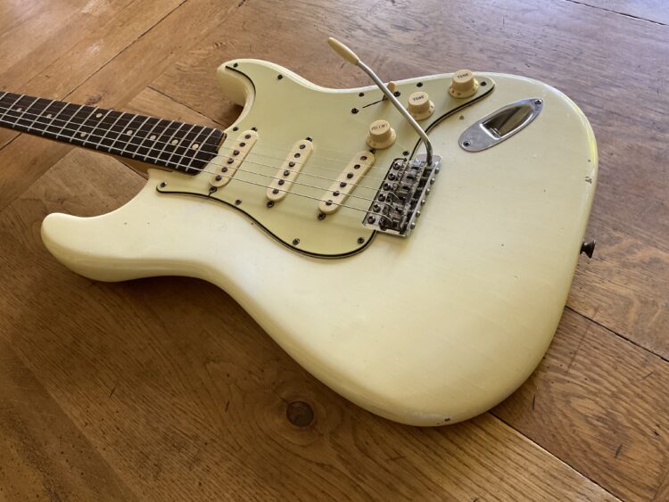 1961 Fender Stratocaster Olympic White - Image 4