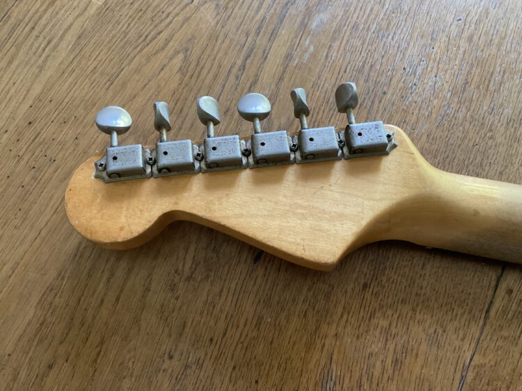 1964 Fender Stratocaster Foam Green - Image 13