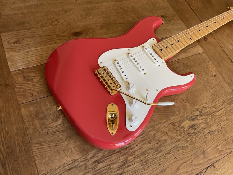 2009 Fender Custom Shop 59 Stratocaster Fiesta Red Gold Hardware. - Image 2