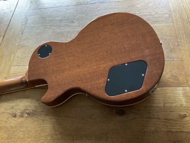 2011 Gibson Les Paul Standard (Traditional) - Image 7