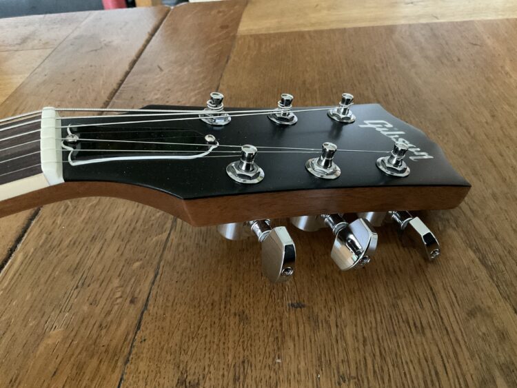 2023 Gibson Les Paul "Kirk Hammett Greeny" - Image 11