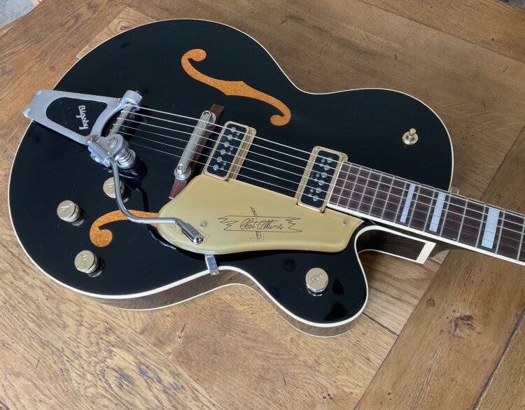 2020 Gretsch 6120  Chet Atkins "Dark Eyes" - Image 3