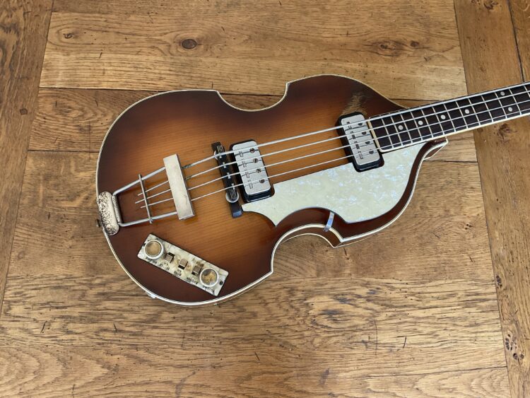 1964 Hofner 500/1 Violin Bass - Image 4