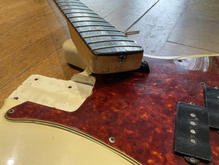 1960 Fender Precision Bass Olympic White - Image 17
