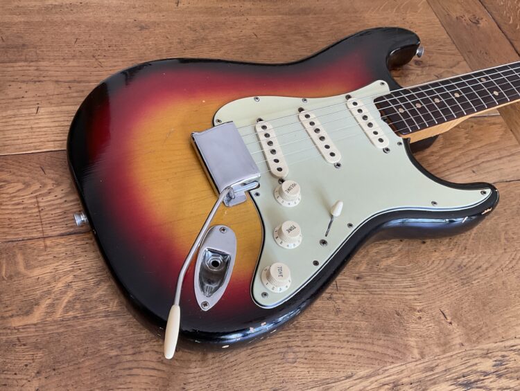 1963 Fender Stratocaster - Image 3