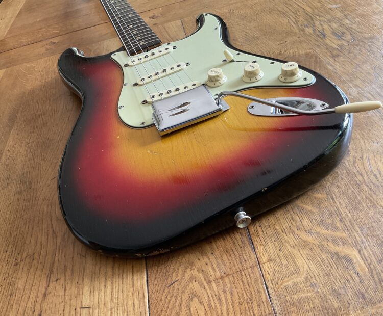 1963 Fender Stratocaster - Image 5