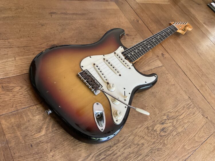 1968 Fender Stratocaster - Image 2