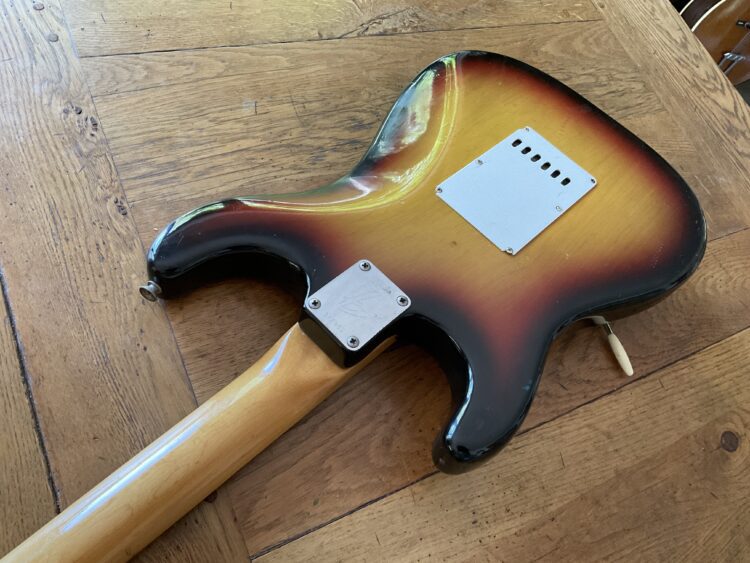 1968 Fender Stratocaster - Image 10