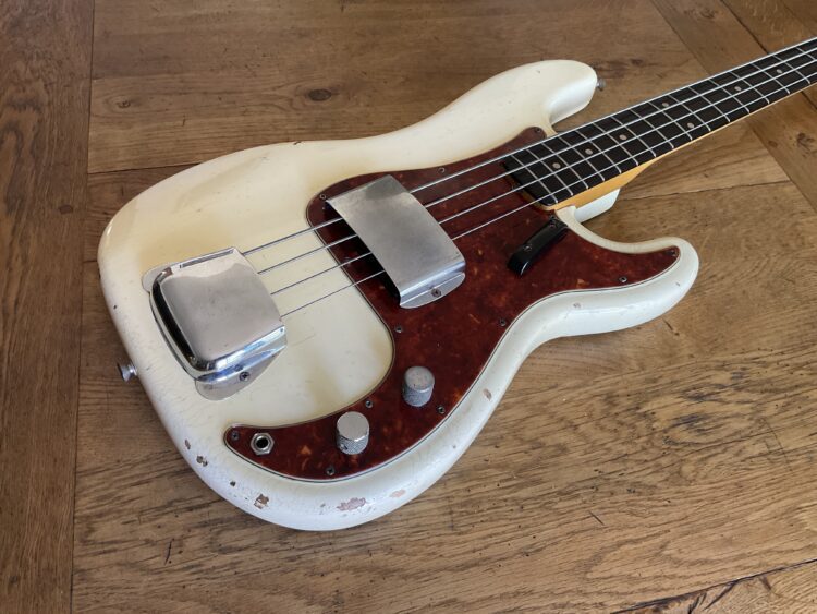 1960 Fender Precision Bass Olympic White - Image 2