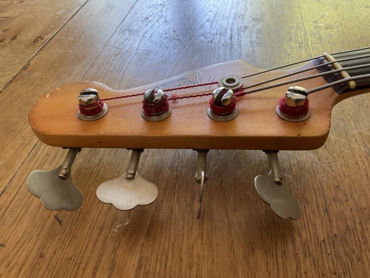 1960 Fender Precision Bass Olympic White - Image 9