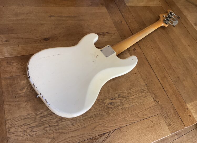 1960 Fender Precision Bass Olympic White - Image 6