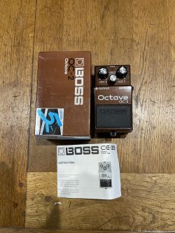 BOSS OC2 Octave Pedal