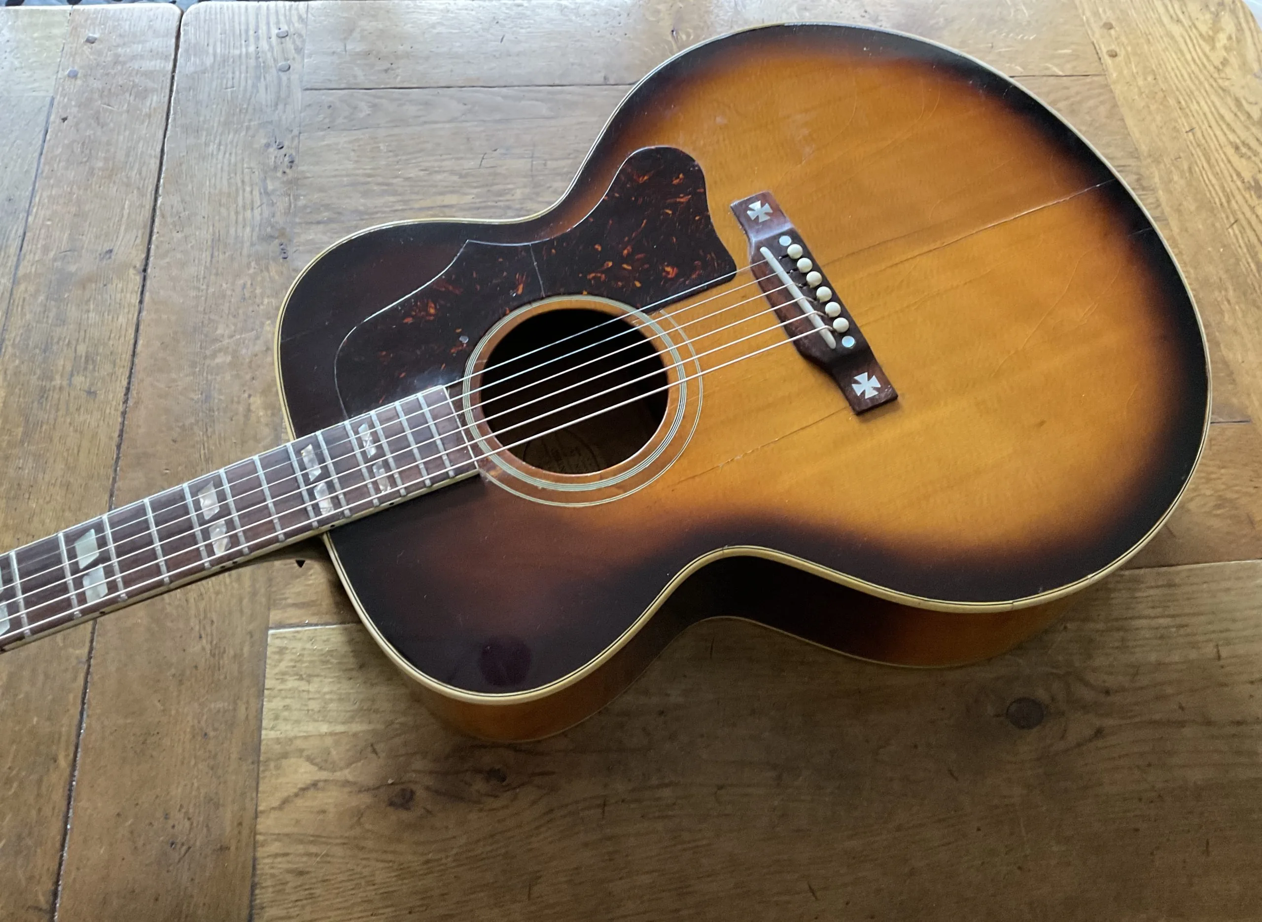 1954 Gibson J185 - Vintage & Modern Guitars